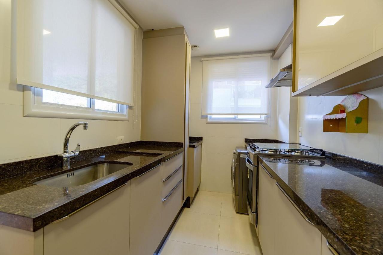 Varandas Do Atlantico: Beachfront Condo Comfort Bombinhas Exterior photo